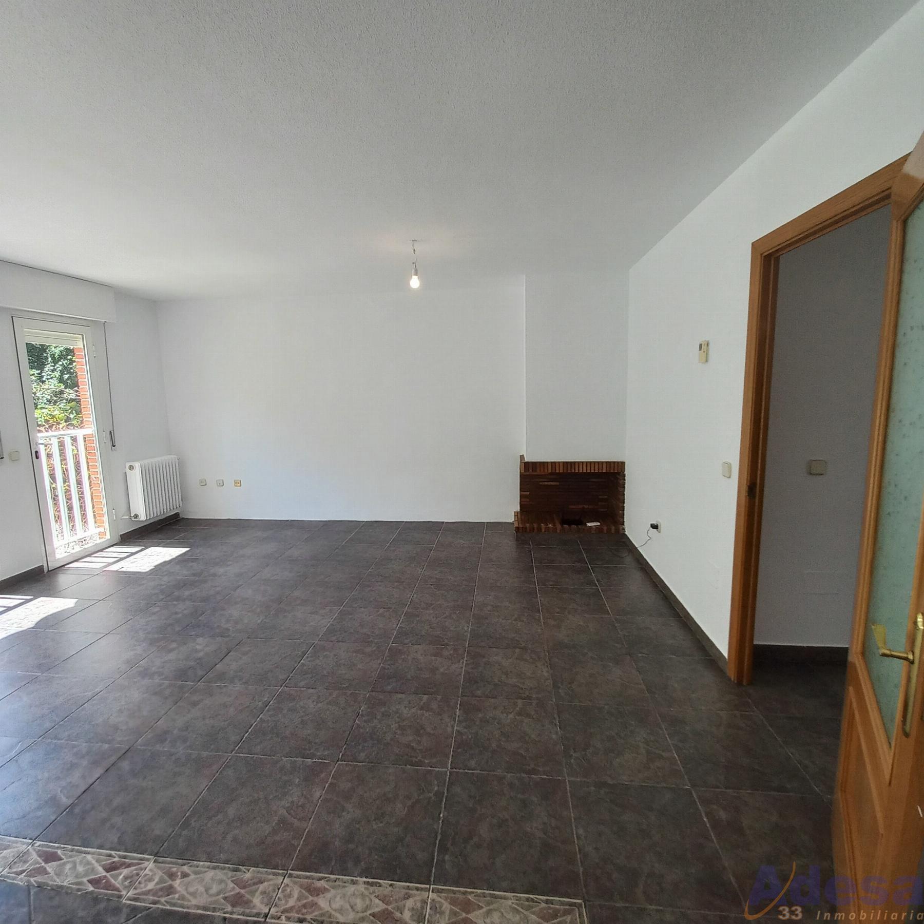 For sale of chalet in Navalcarnero