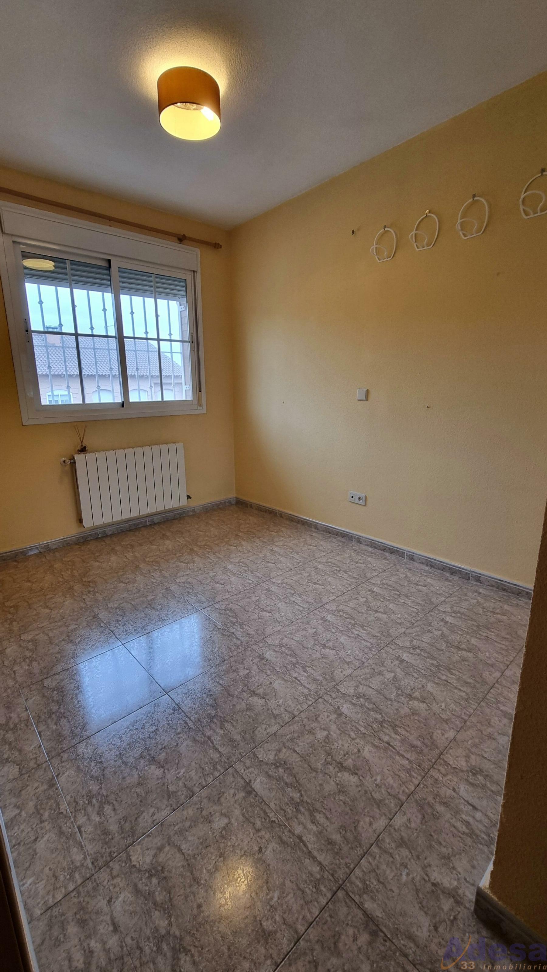For sale of chalet in Navalcarnero