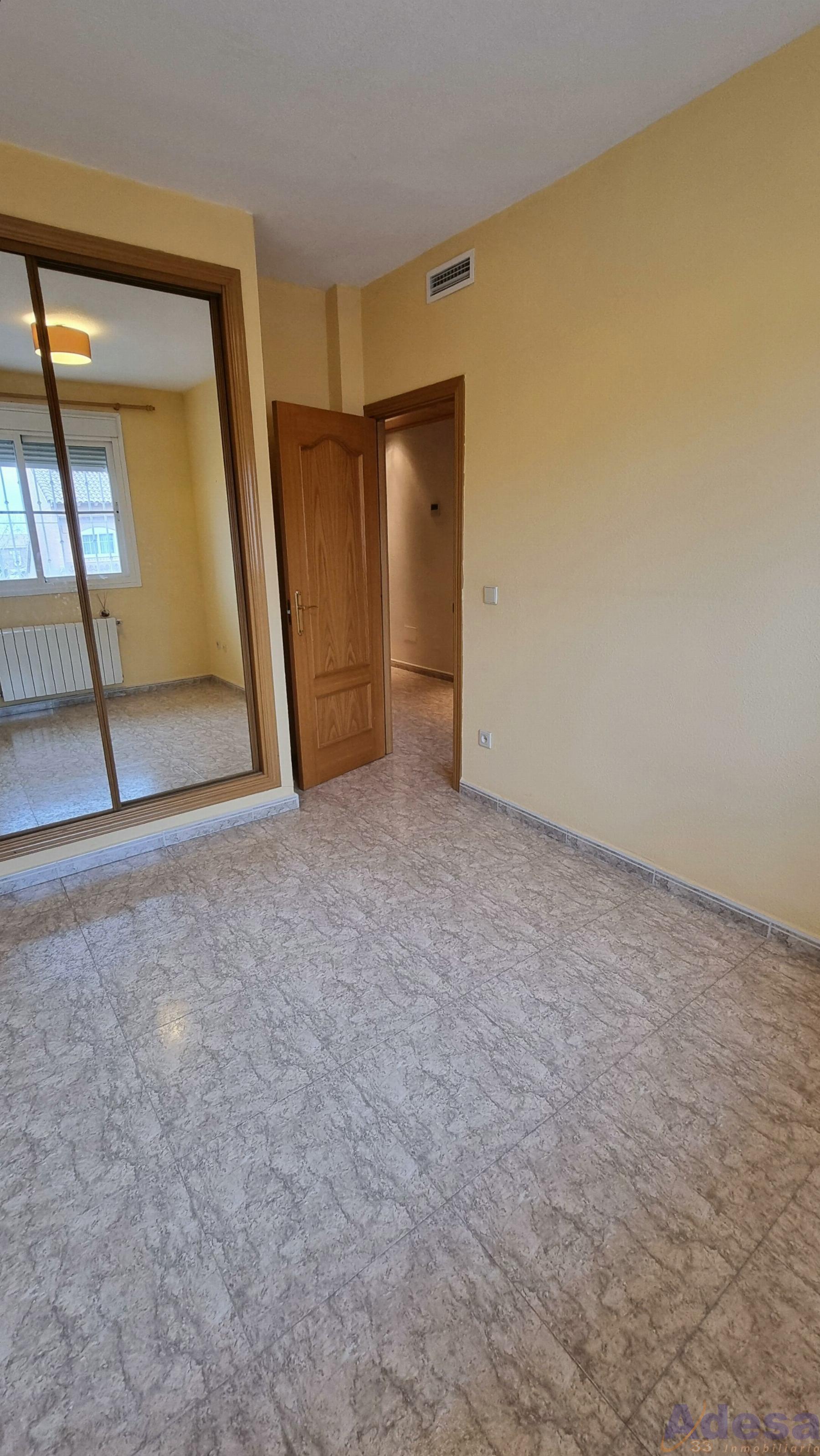 For sale of chalet in Navalcarnero