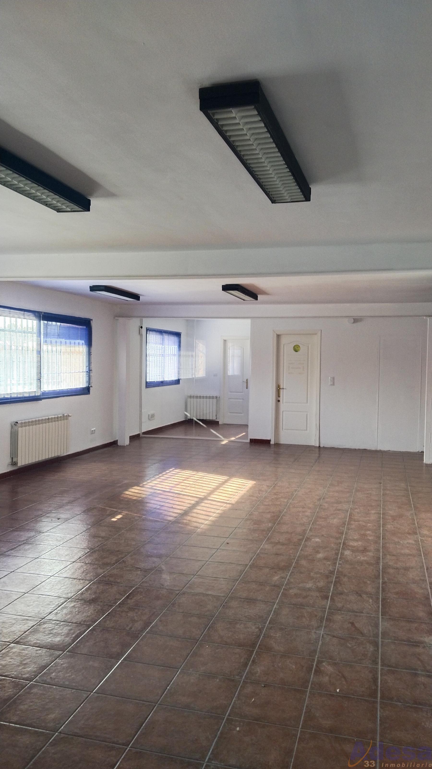 For rent of industrial plant/warehouse in Navalcarnero