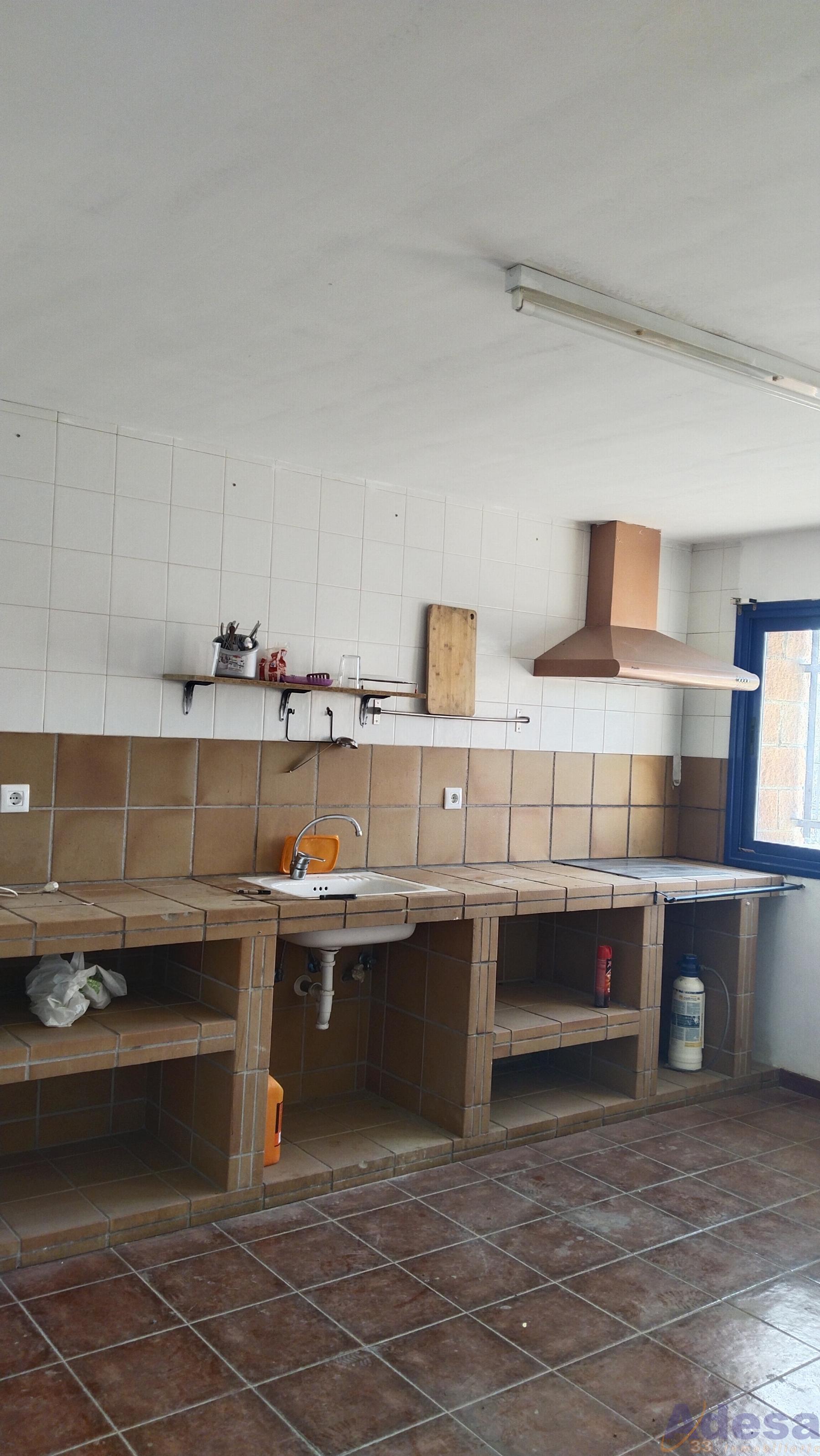 For rent of industrial plant/warehouse in Navalcarnero