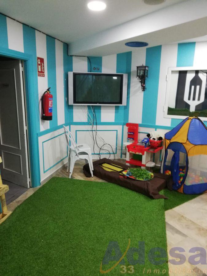 For sale of commercial in Navalcarnero