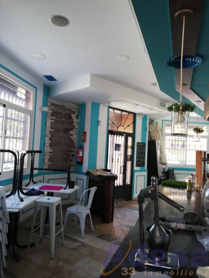 For sale of commercial in Navalcarnero