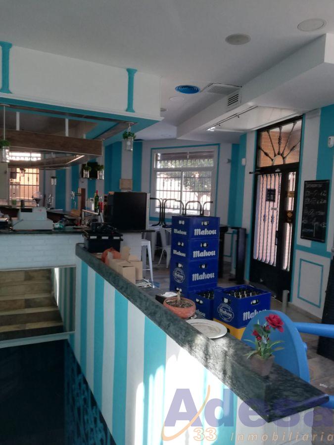 For sale of commercial in Navalcarnero