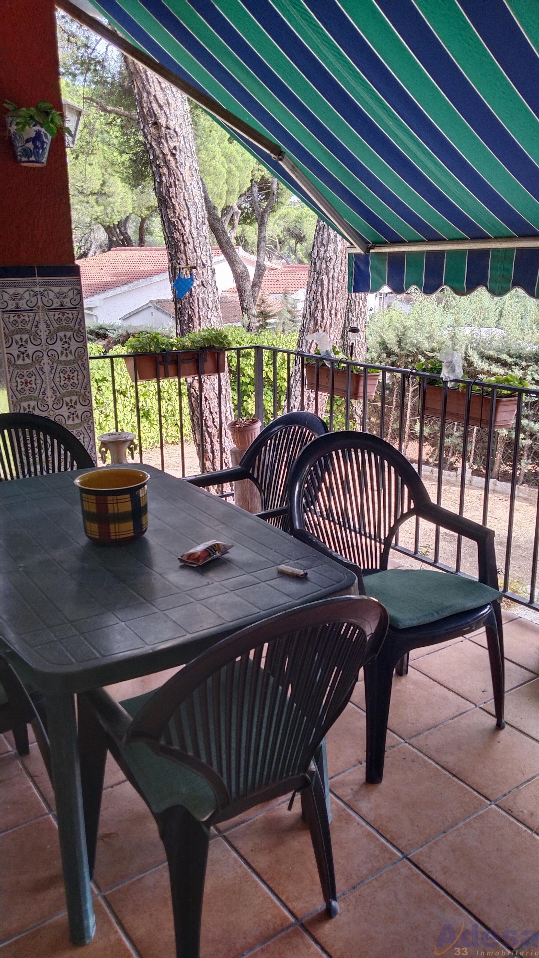 Venta de chalet en Almorox