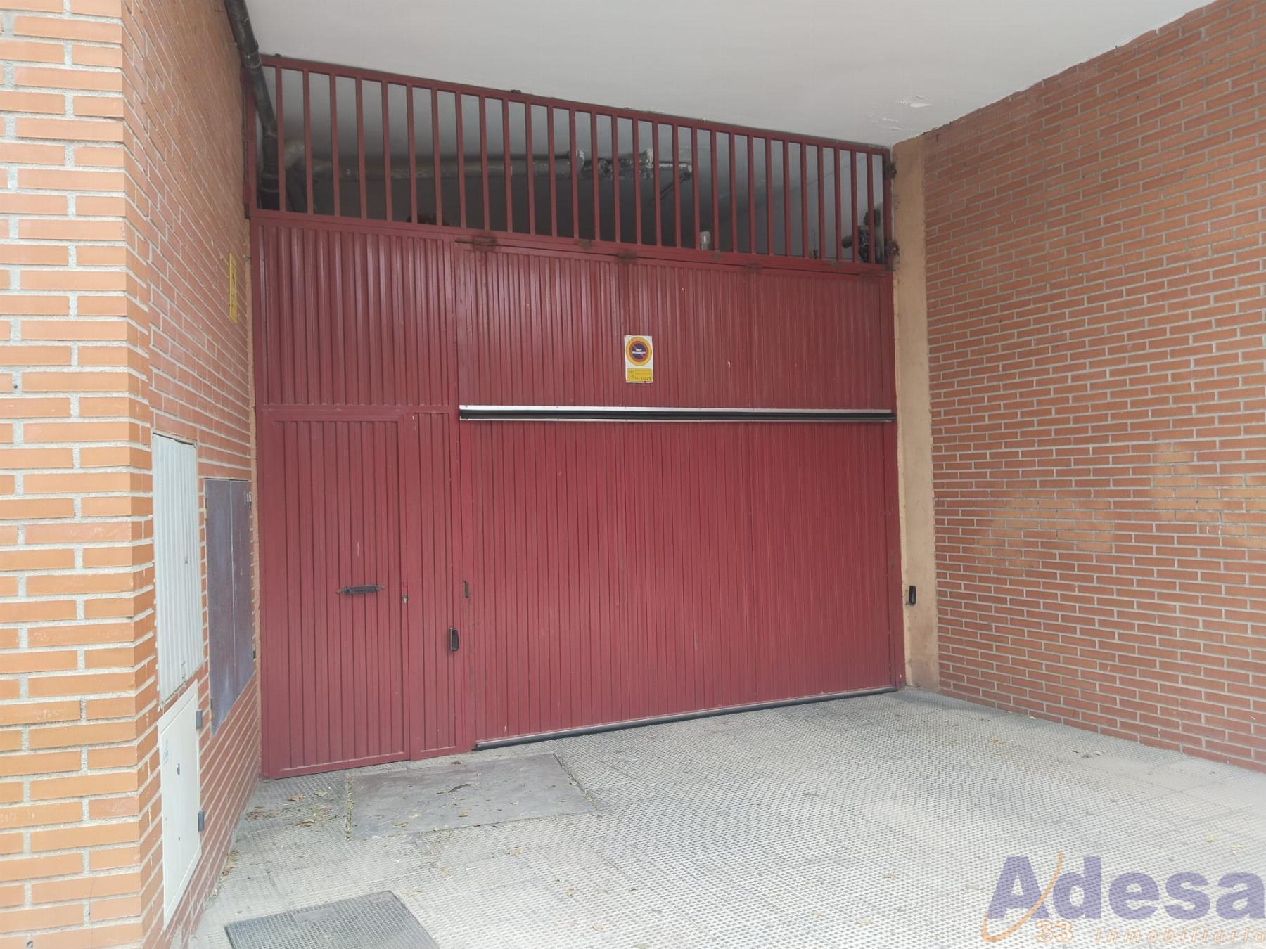 For sale of garage in Navalcarnero