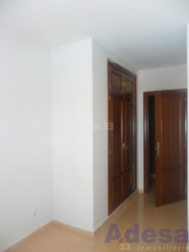 For sale of flat in Valmojado