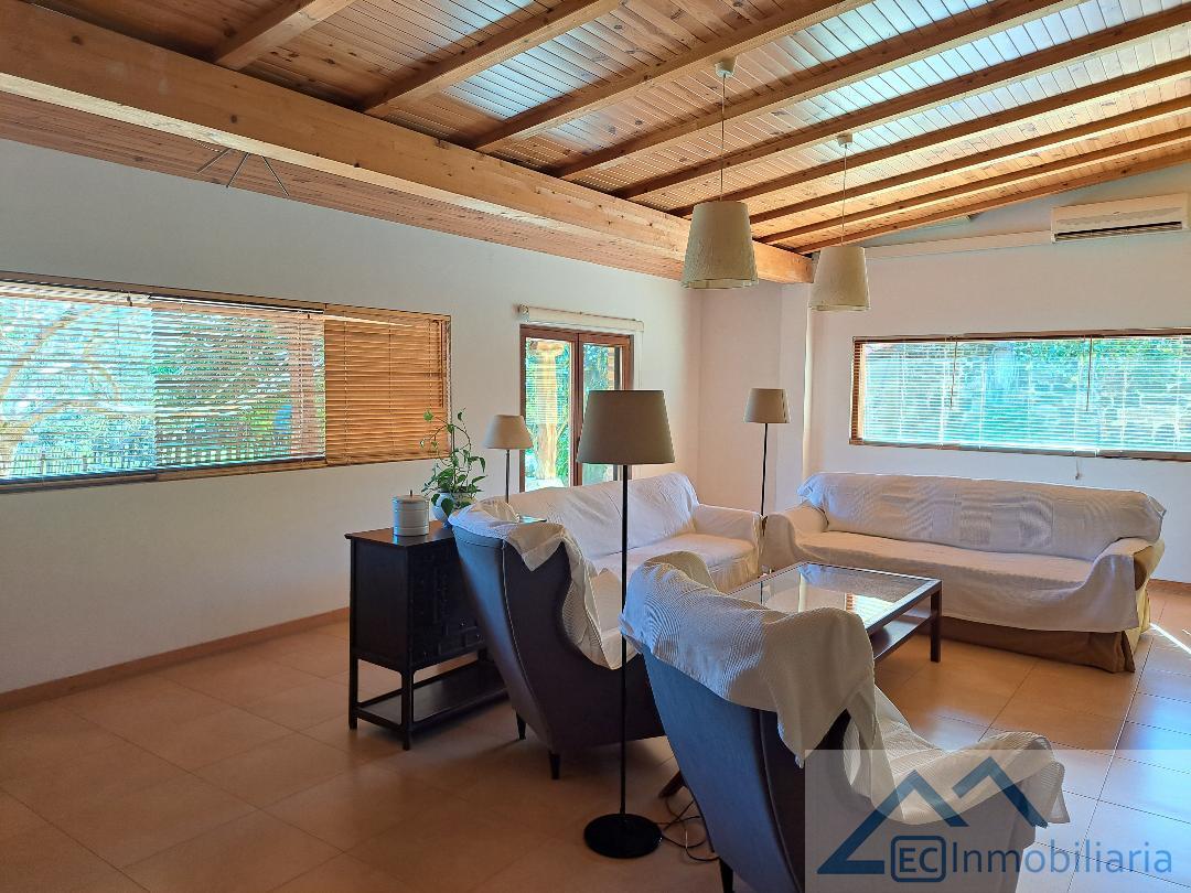For sale of hotel in Ribamontán Al Mar
