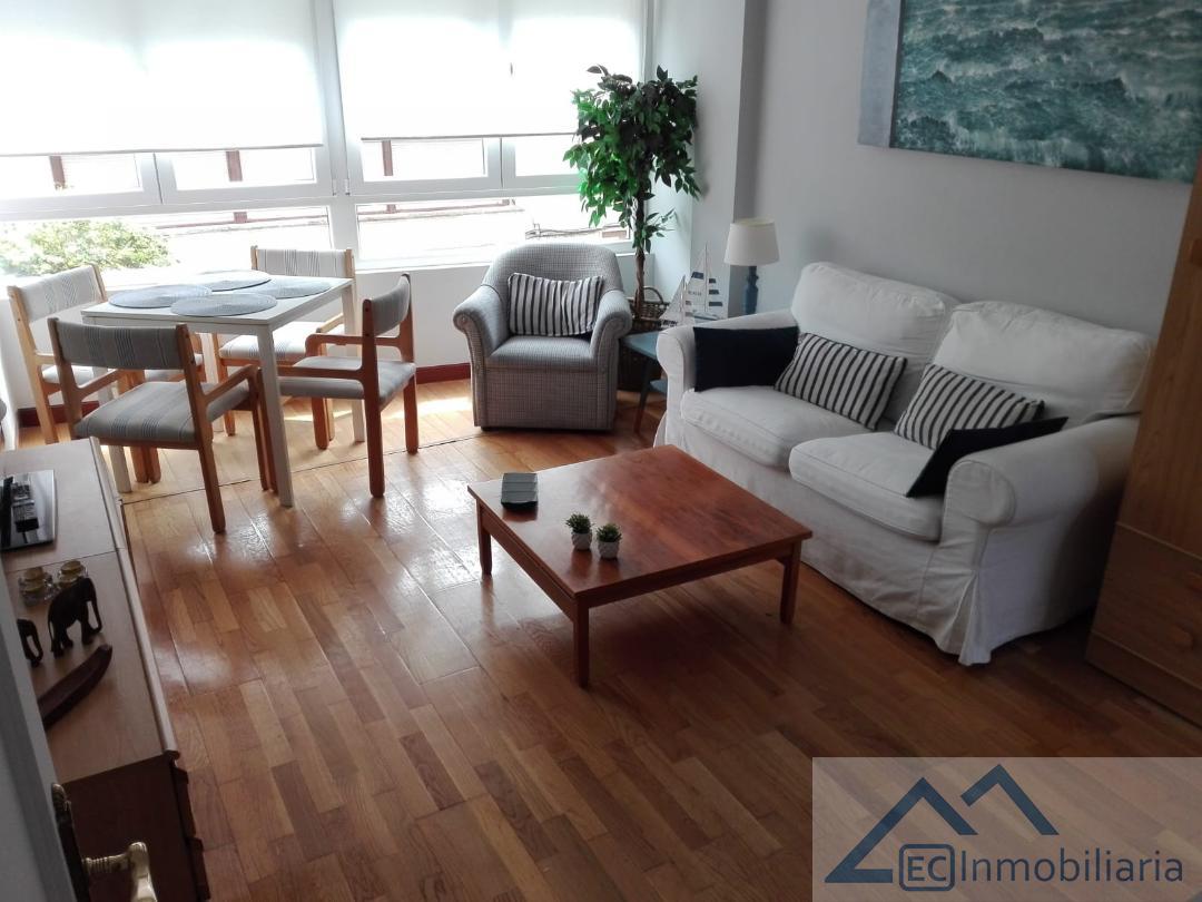 For rent of flat in Santander