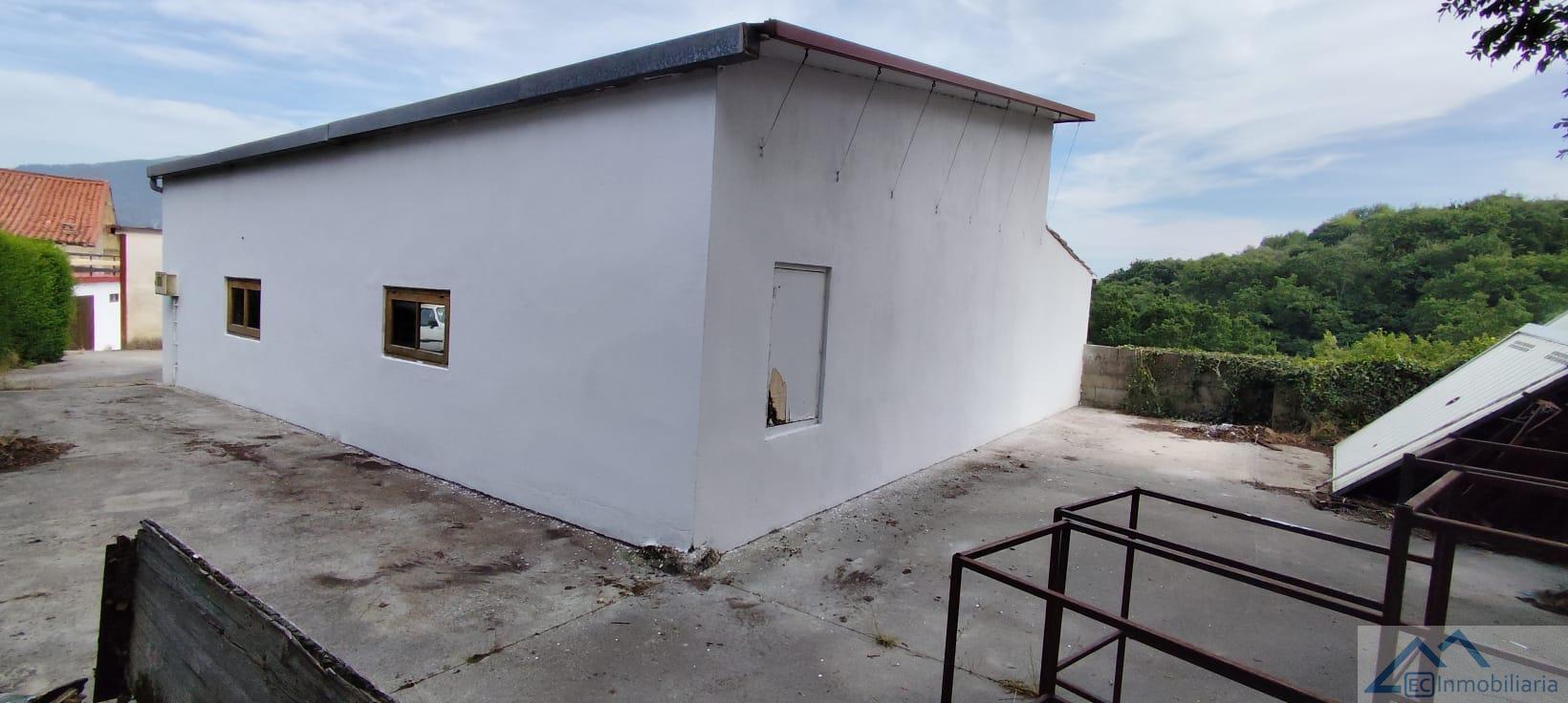 Venta de casa en Corvera de Toranzo