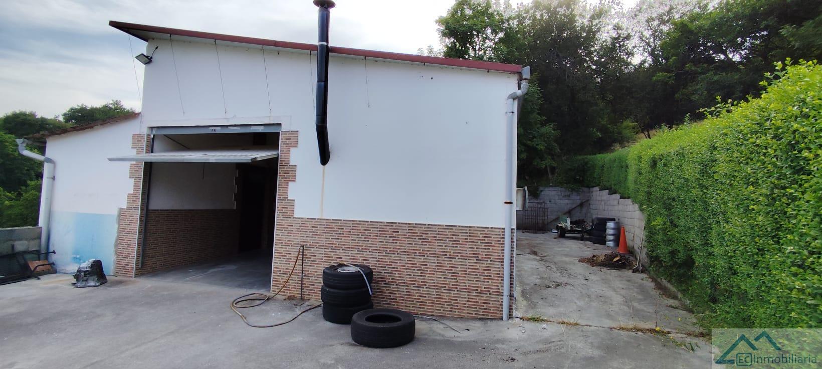 Venta de casa en Corvera de Toranzo