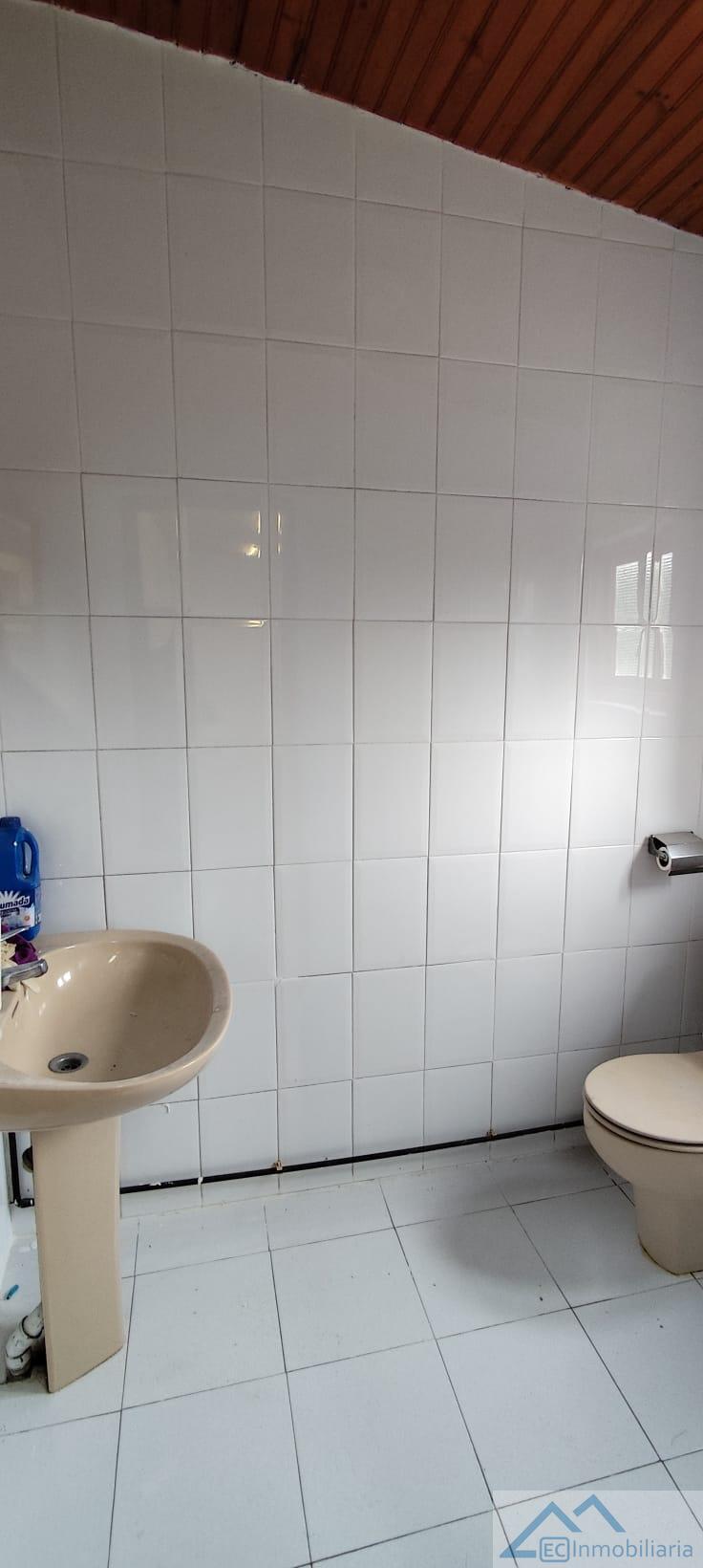 Venta de casa en Corvera de Toranzo