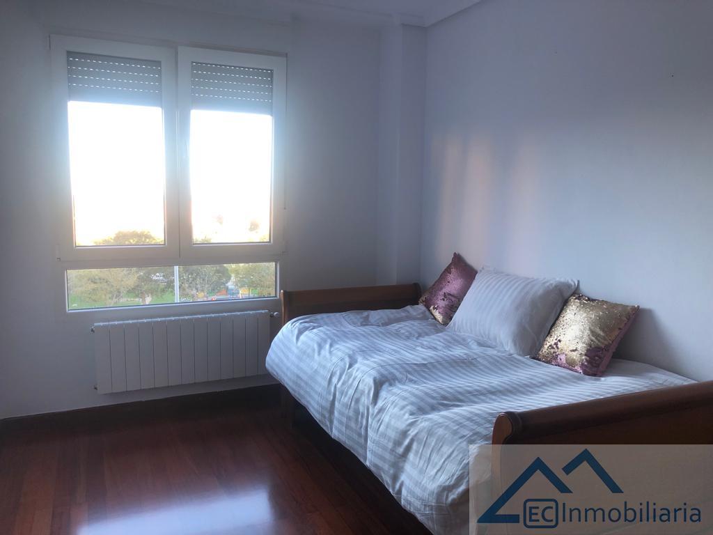 For rent of flat in Santander