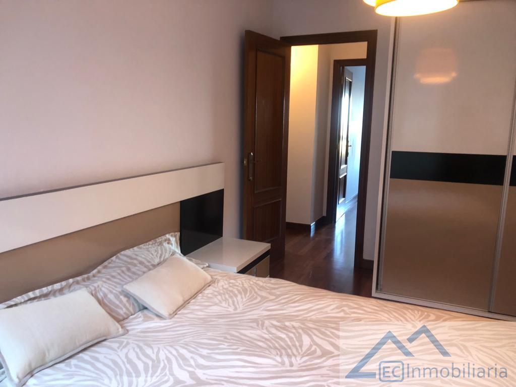 For rent of flat in Santander