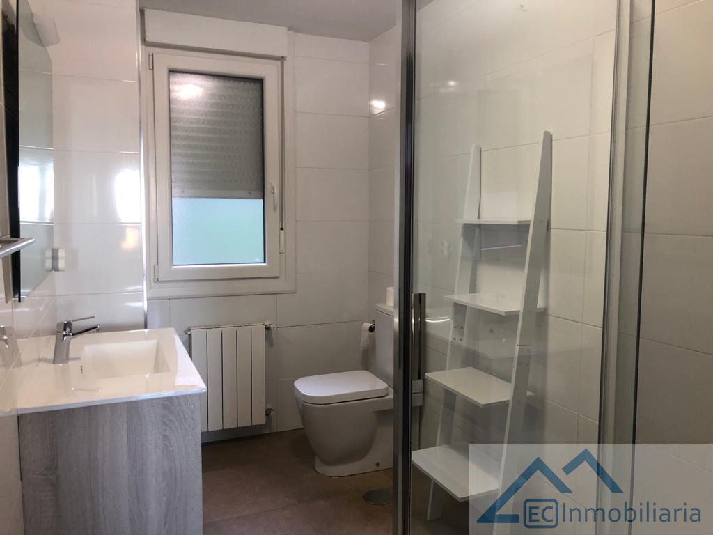 For rent of flat in Santander