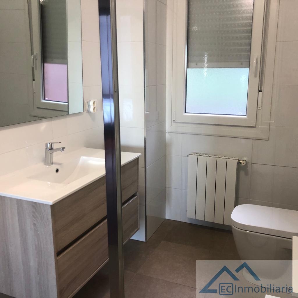 For rent of flat in Santander