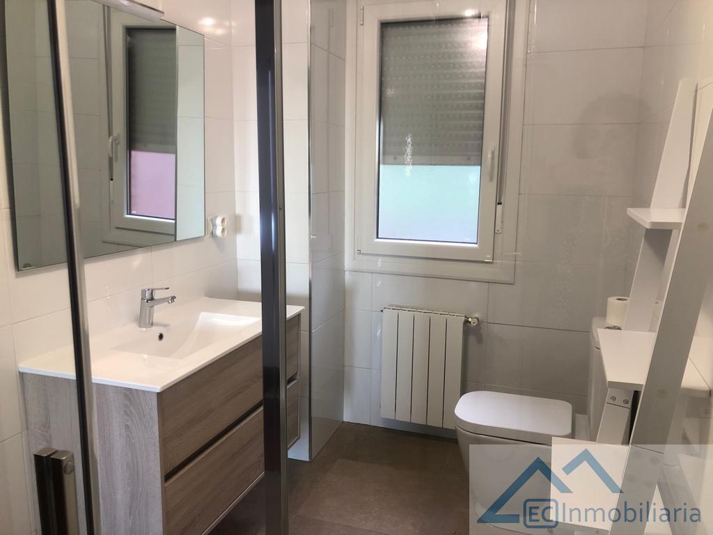 For rent of flat in Santander