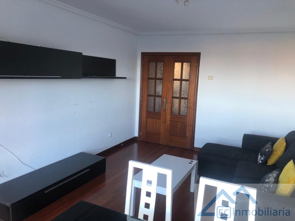 For rent of flat in Santander