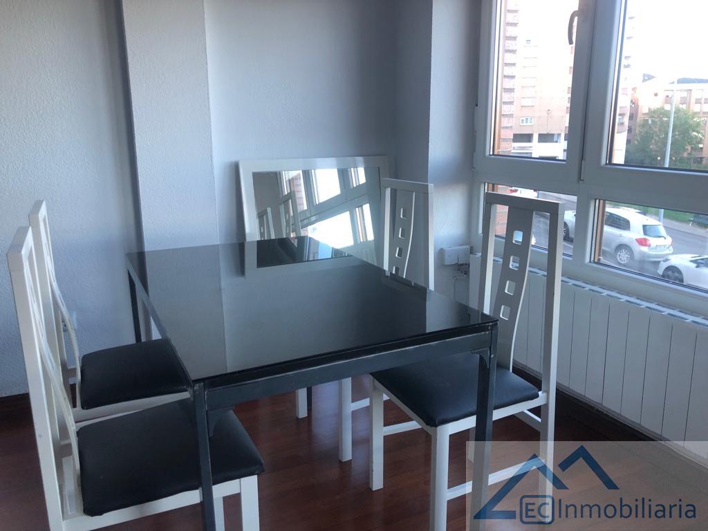 For rent of flat in Santander