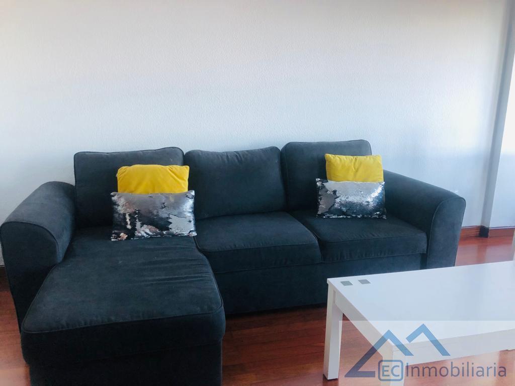 For rent of flat in Santander