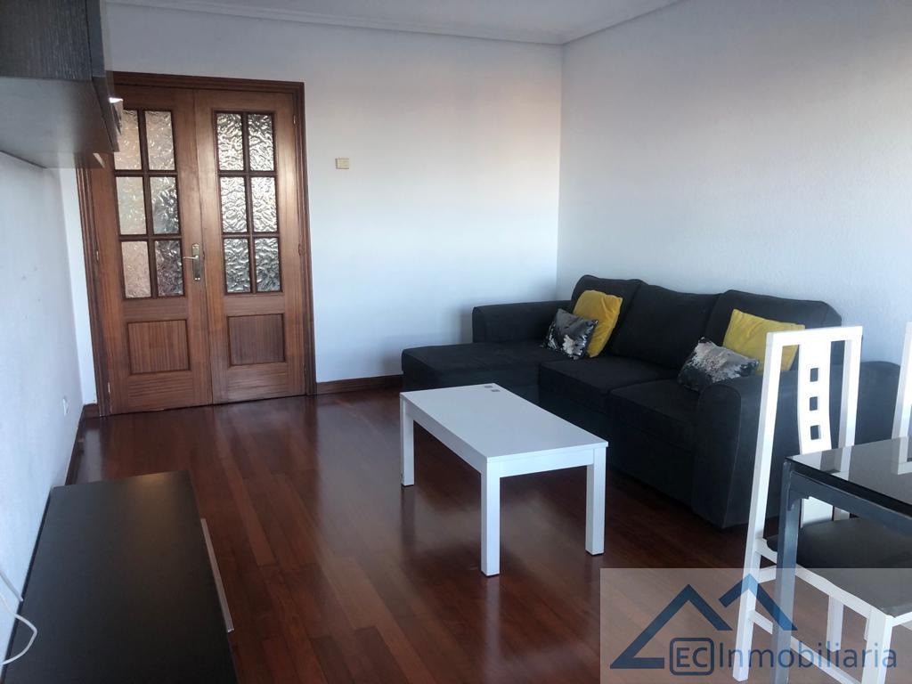For rent of flat in Santander