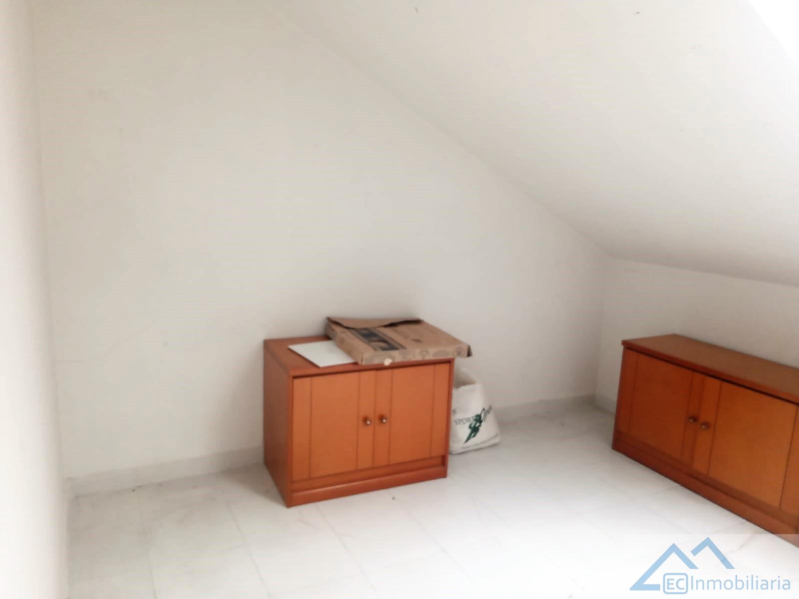 For rent of flat in Santander
