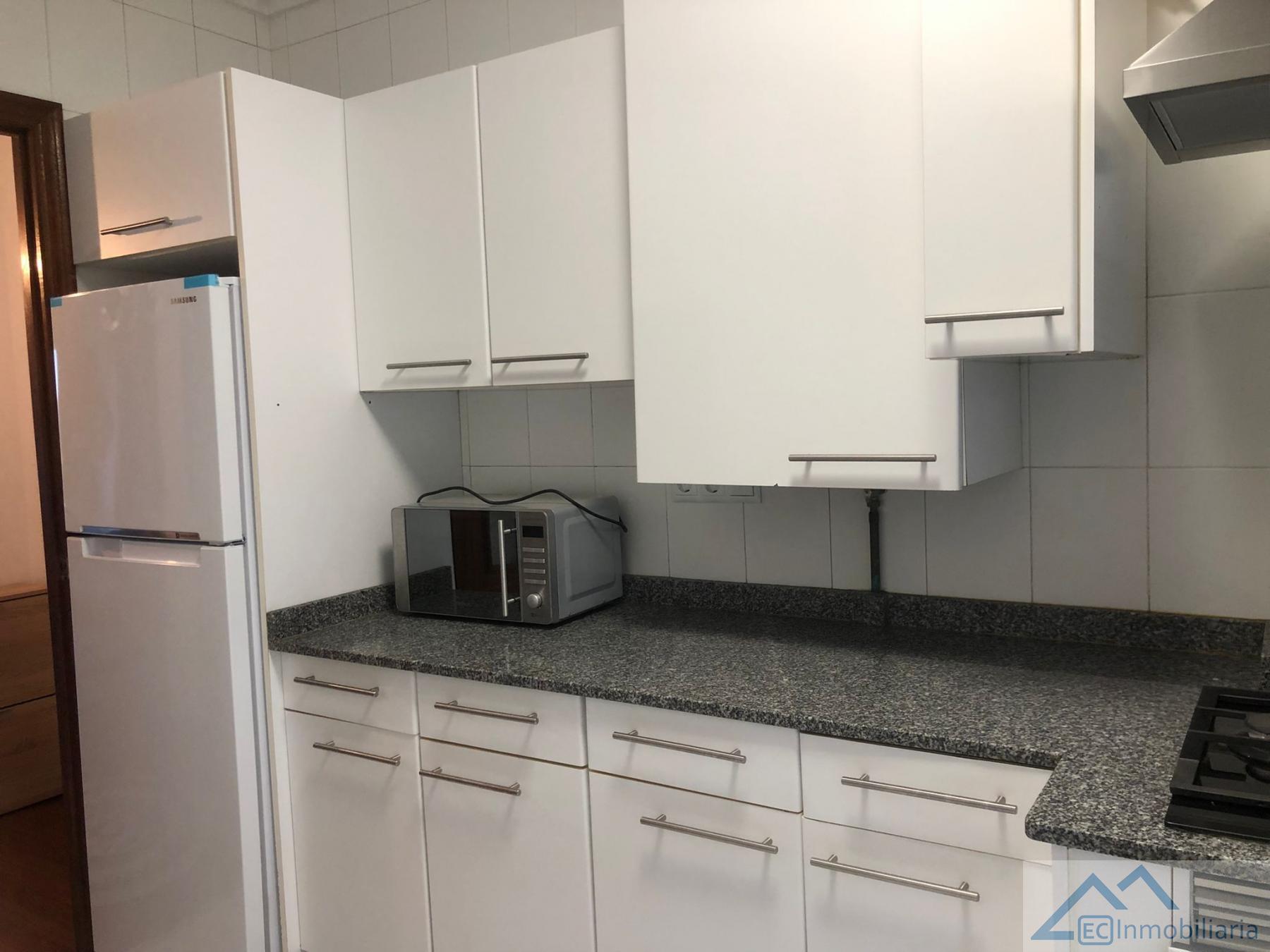 For rent of flat in Santander