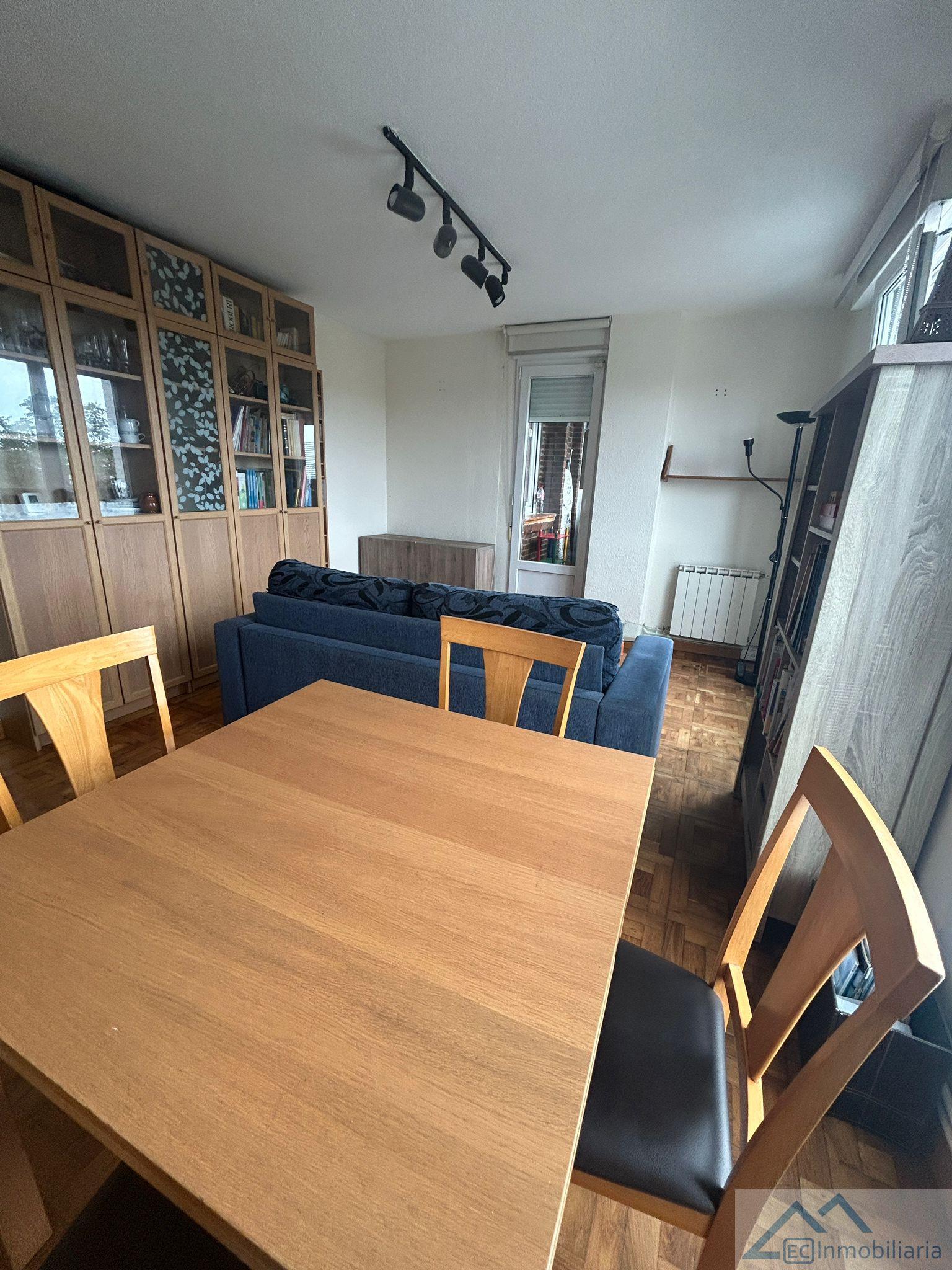 For rent of flat in Santander