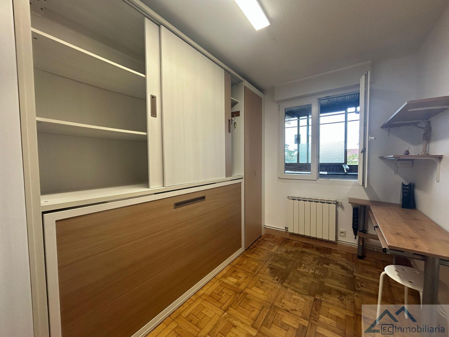 For rent of flat in Santander