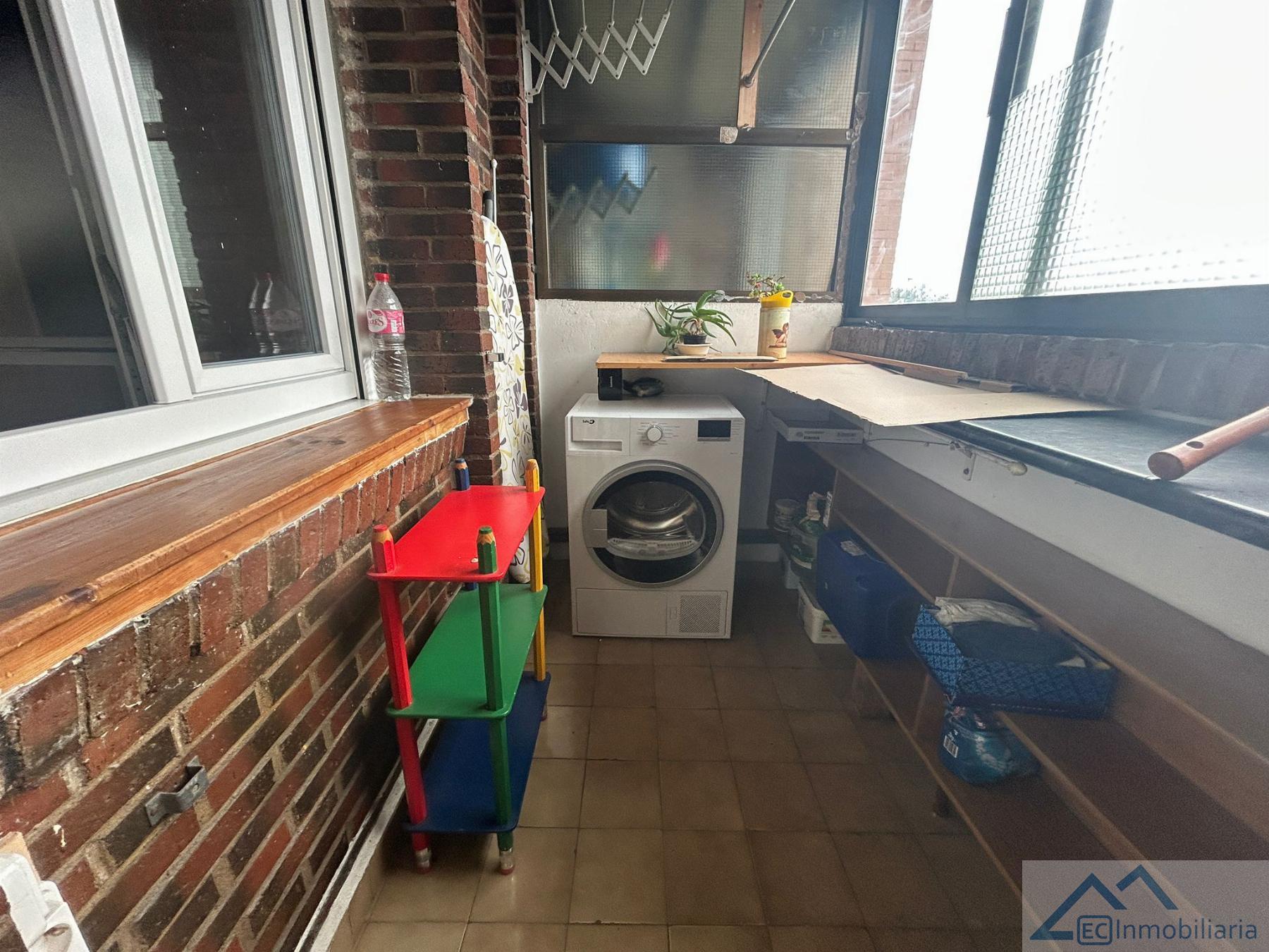 For rent of flat in Santander