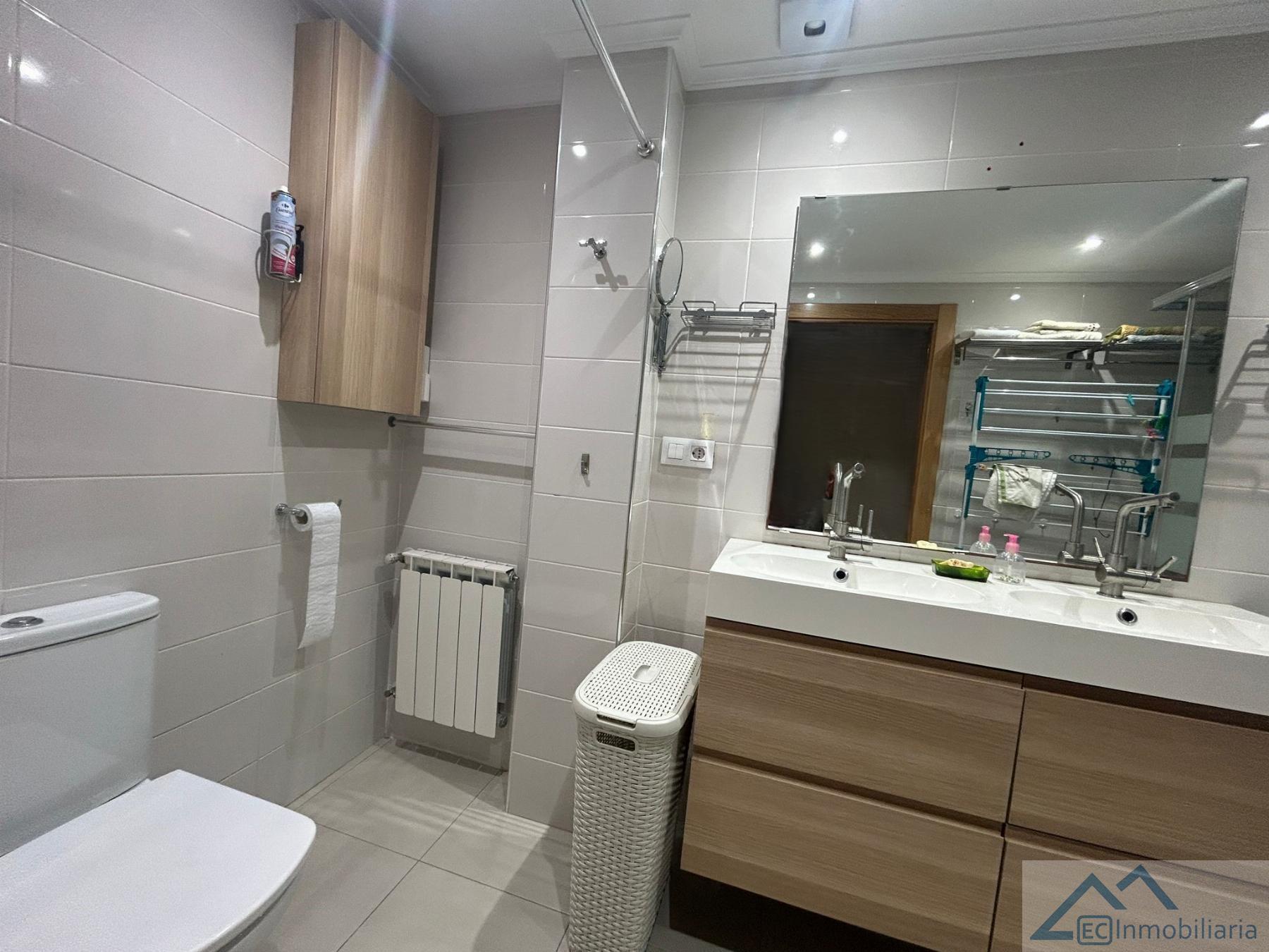 For rent of flat in Santander