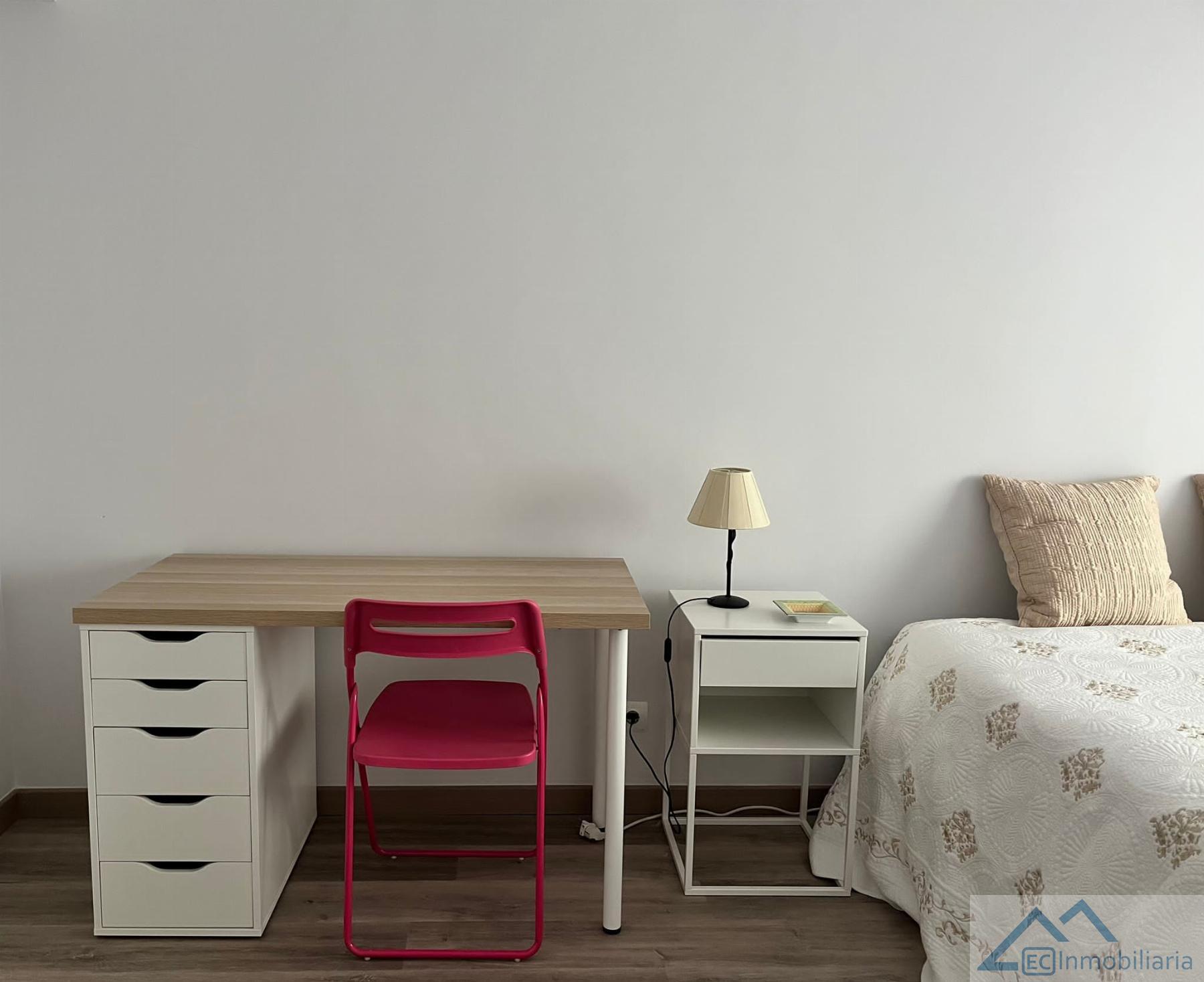 For rent of flat in Santander