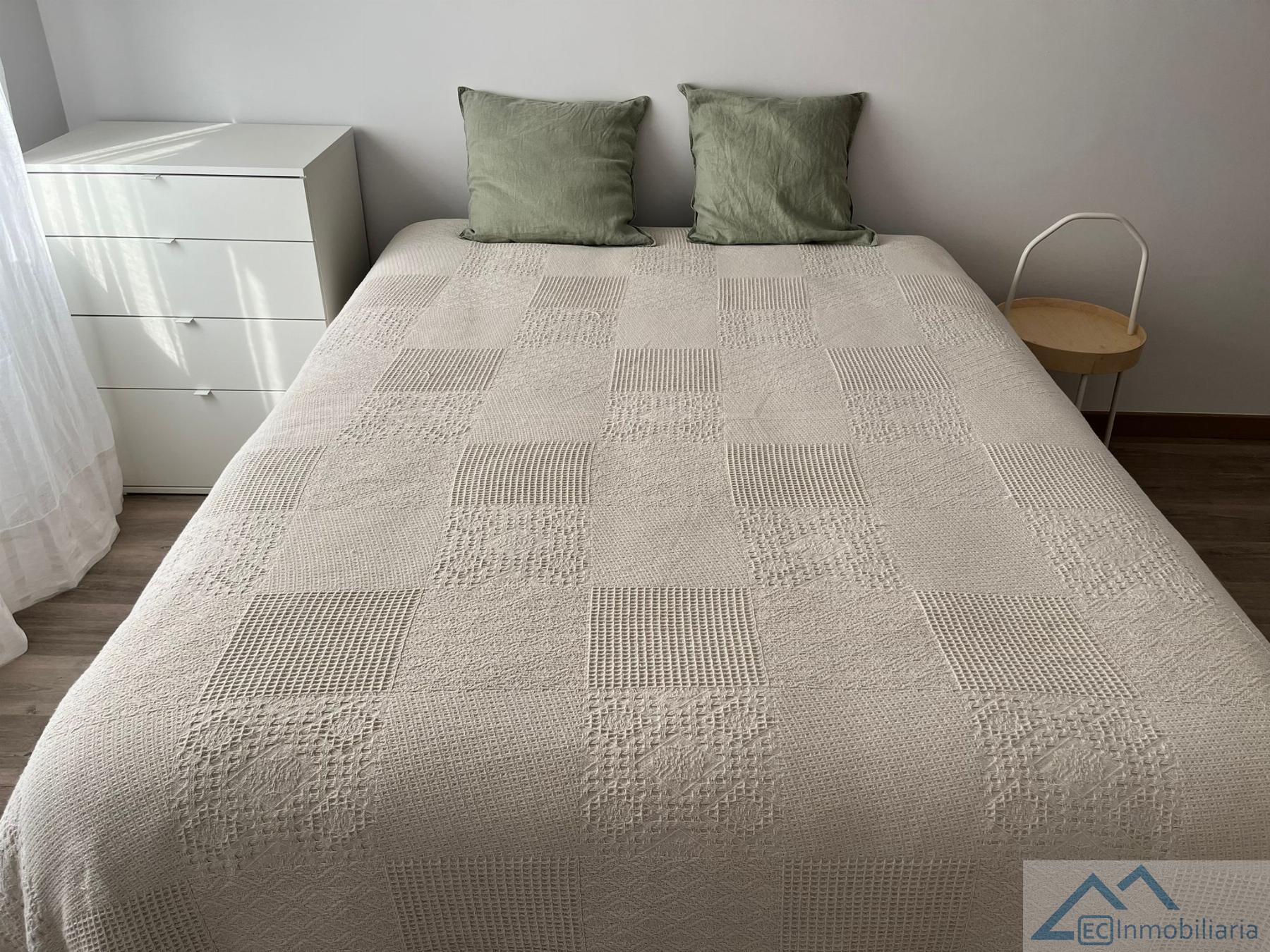 For rent of flat in Santander