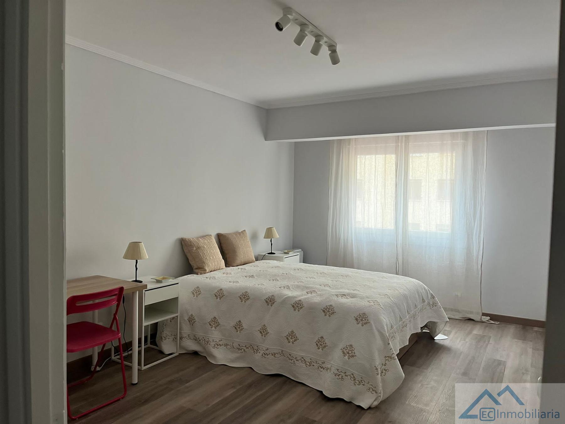 For rent of flat in Santander