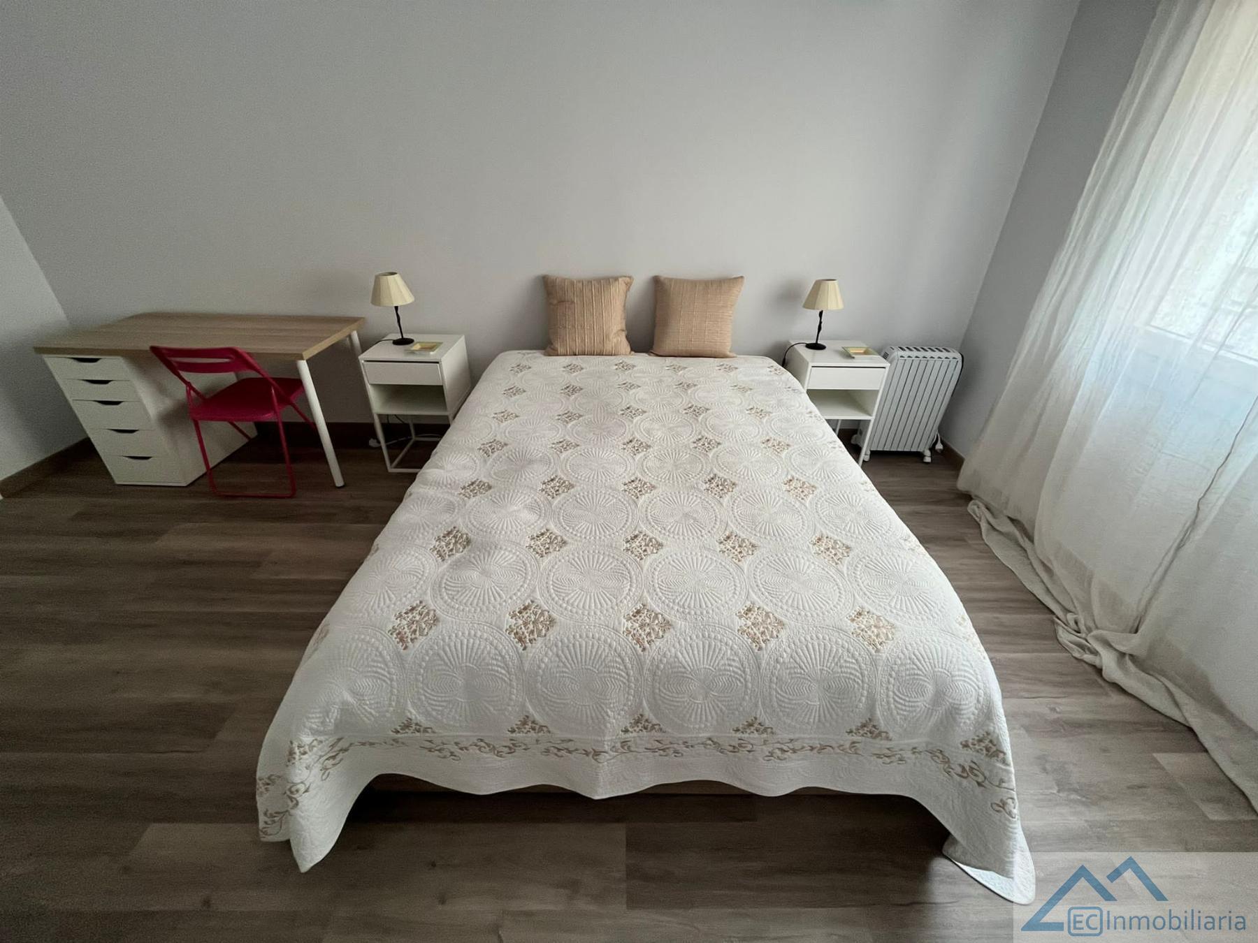 For rent of flat in Santander