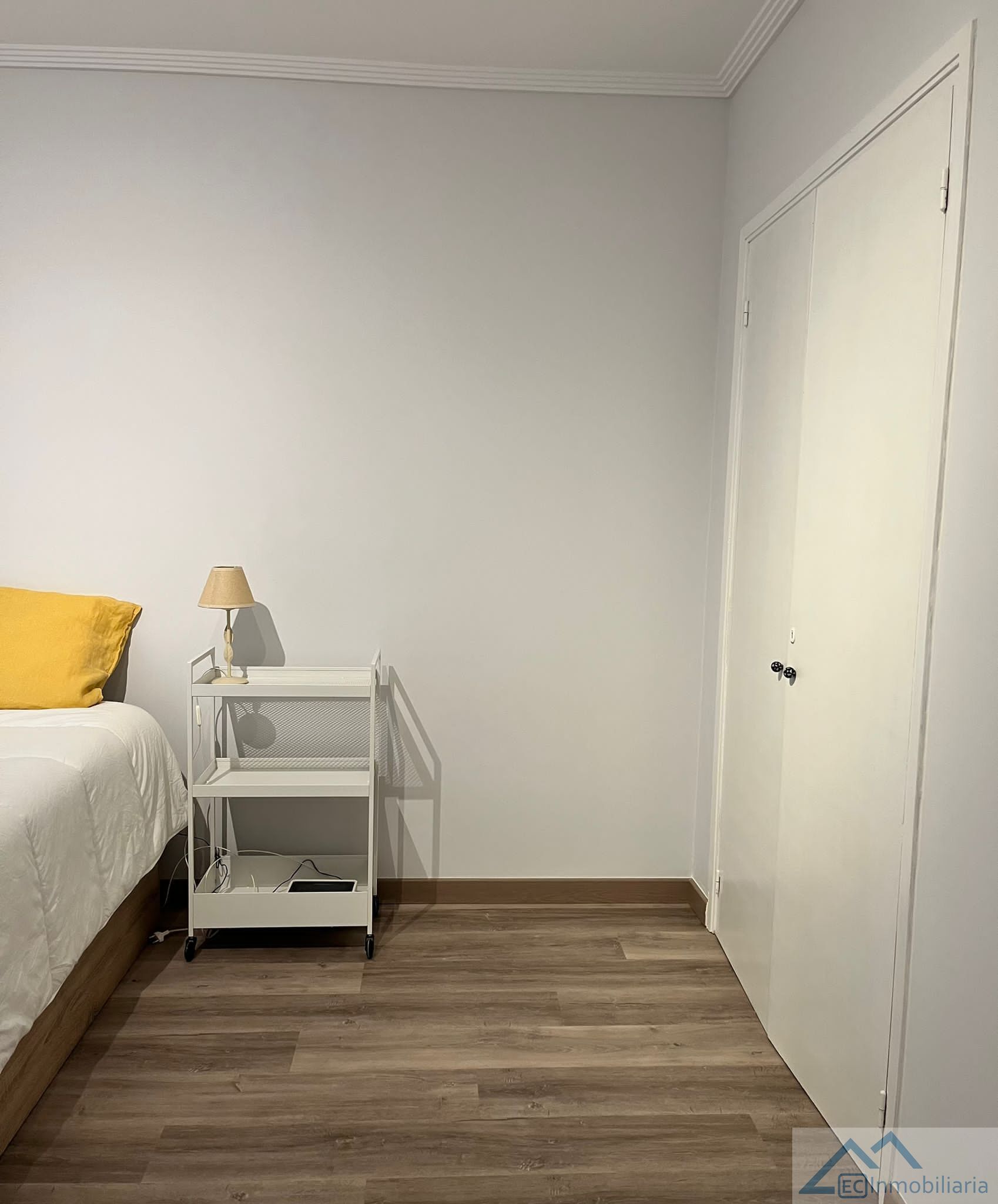 For rent of flat in Santander