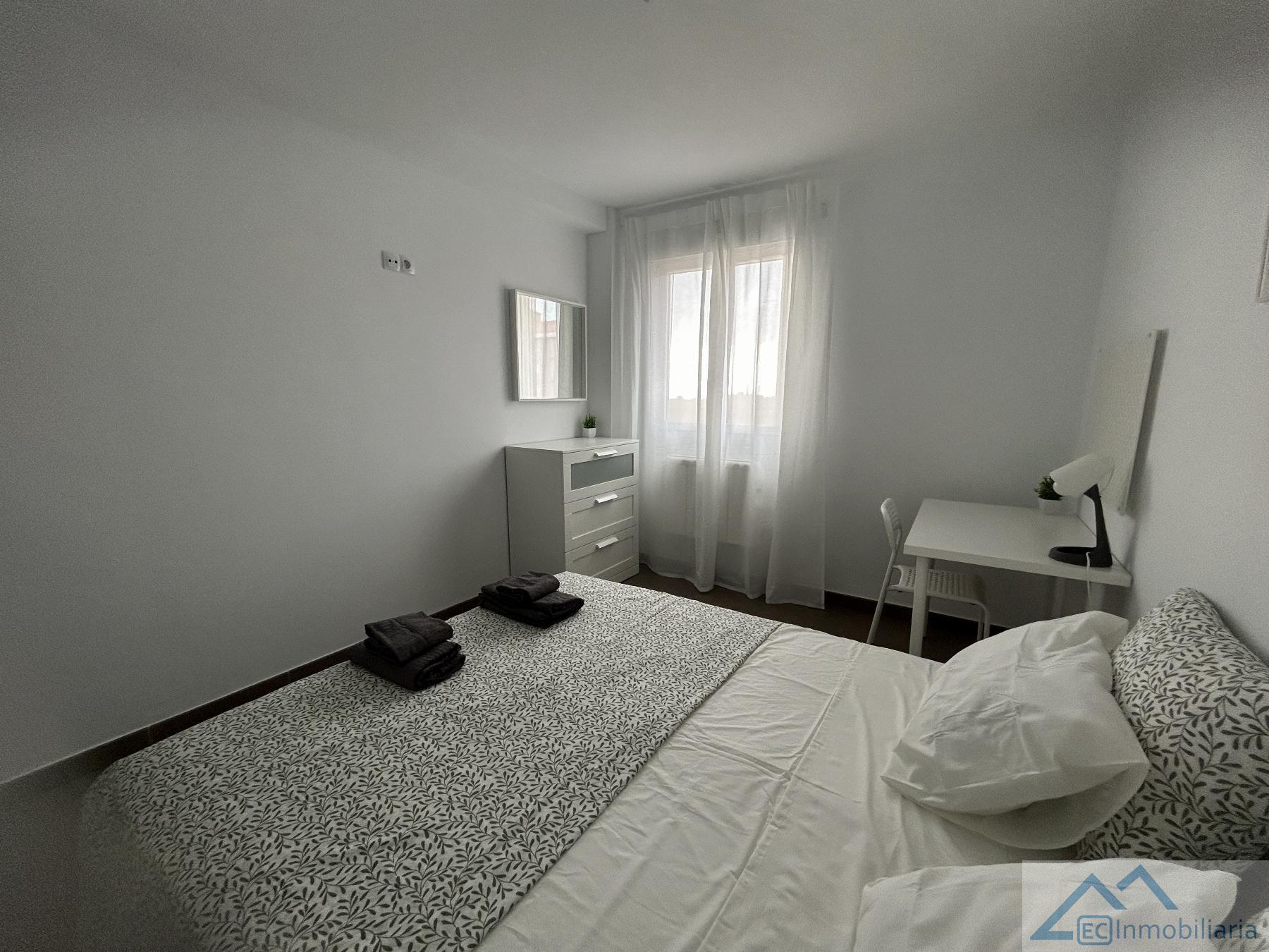 For rent of flat in Santander