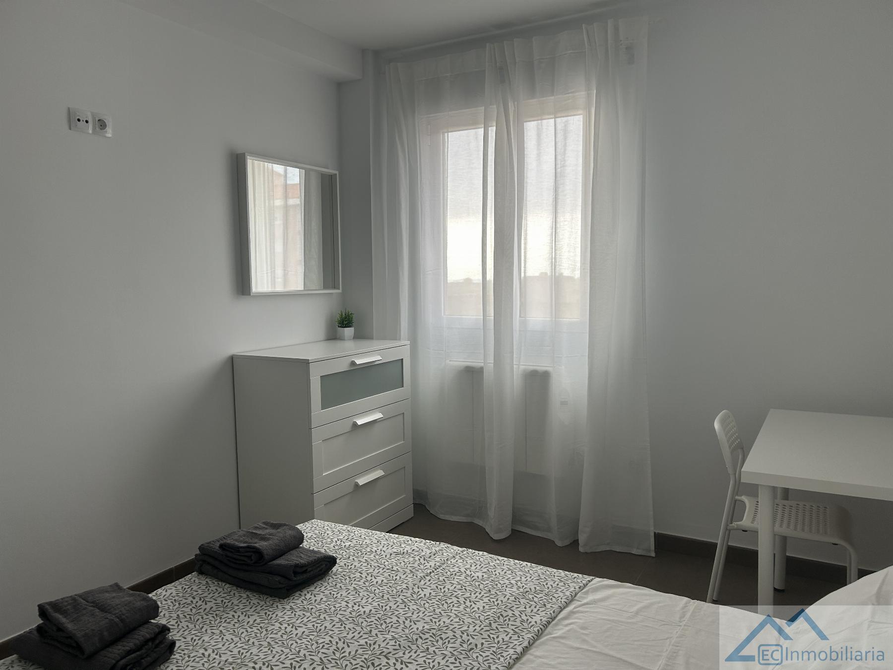 For rent of flat in Santander