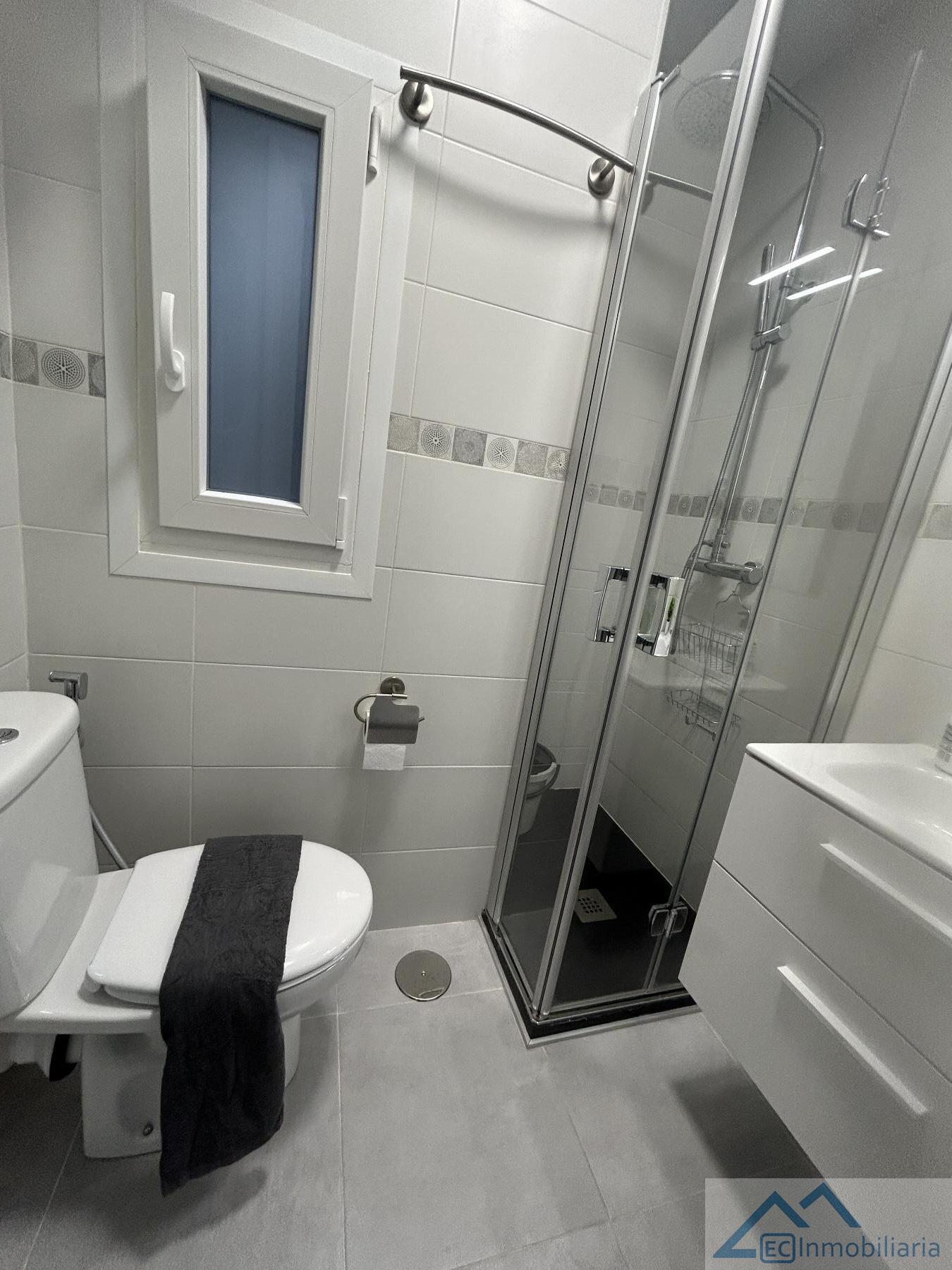 For rent of flat in Santander
