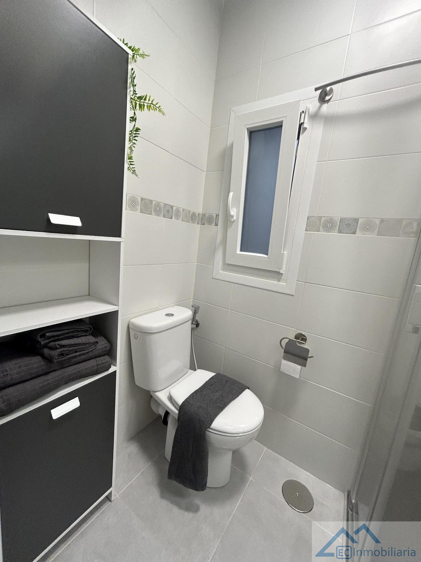 For rent of flat in Santander