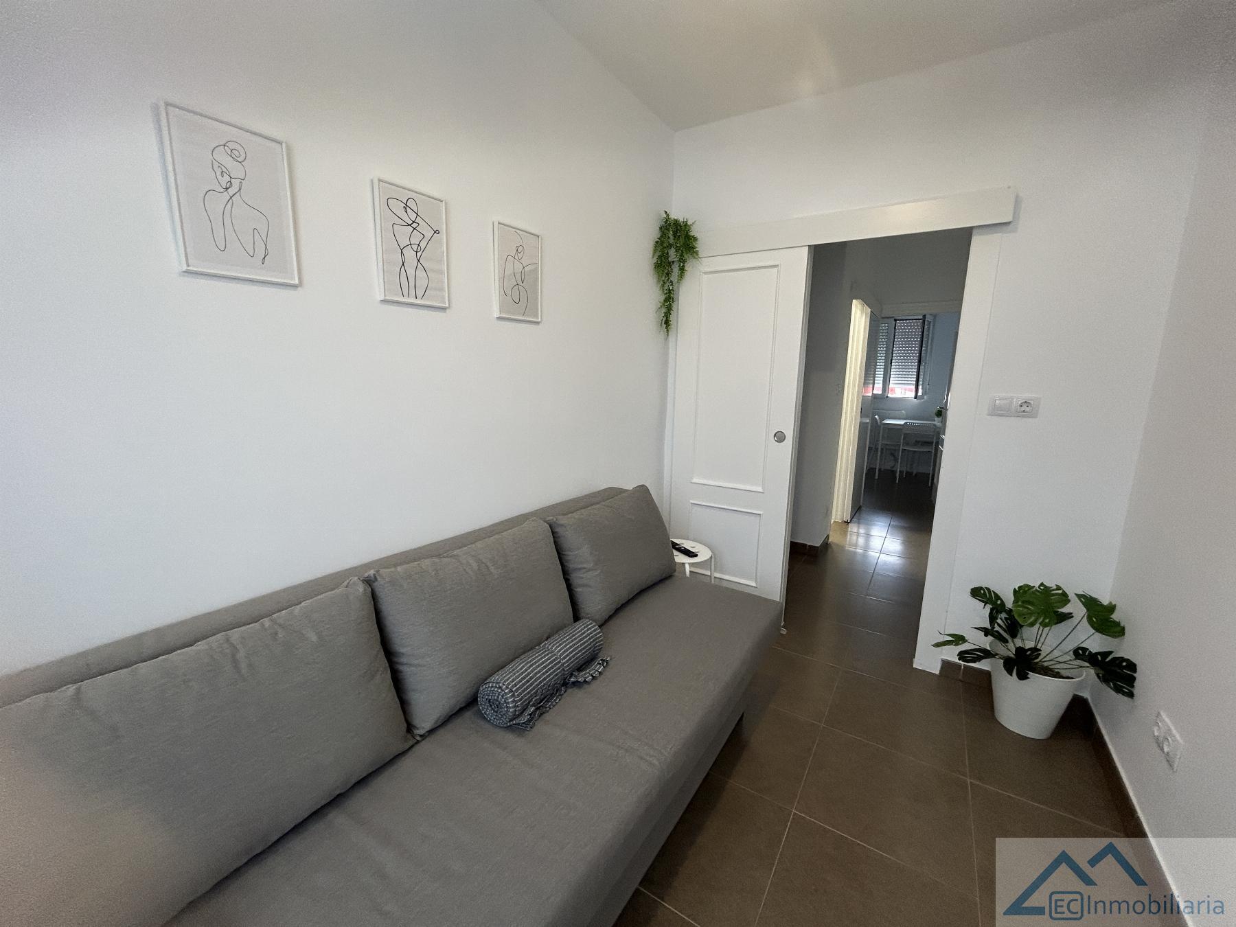 For rent of flat in Santander