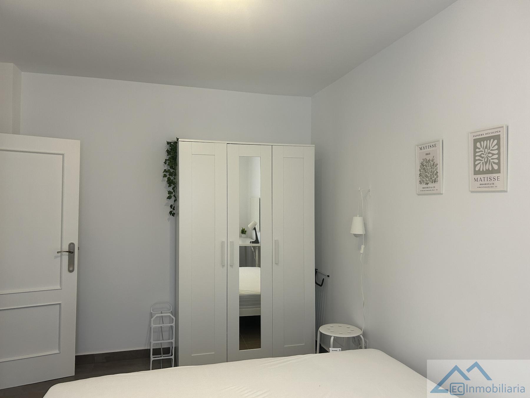 For rent of flat in Santander