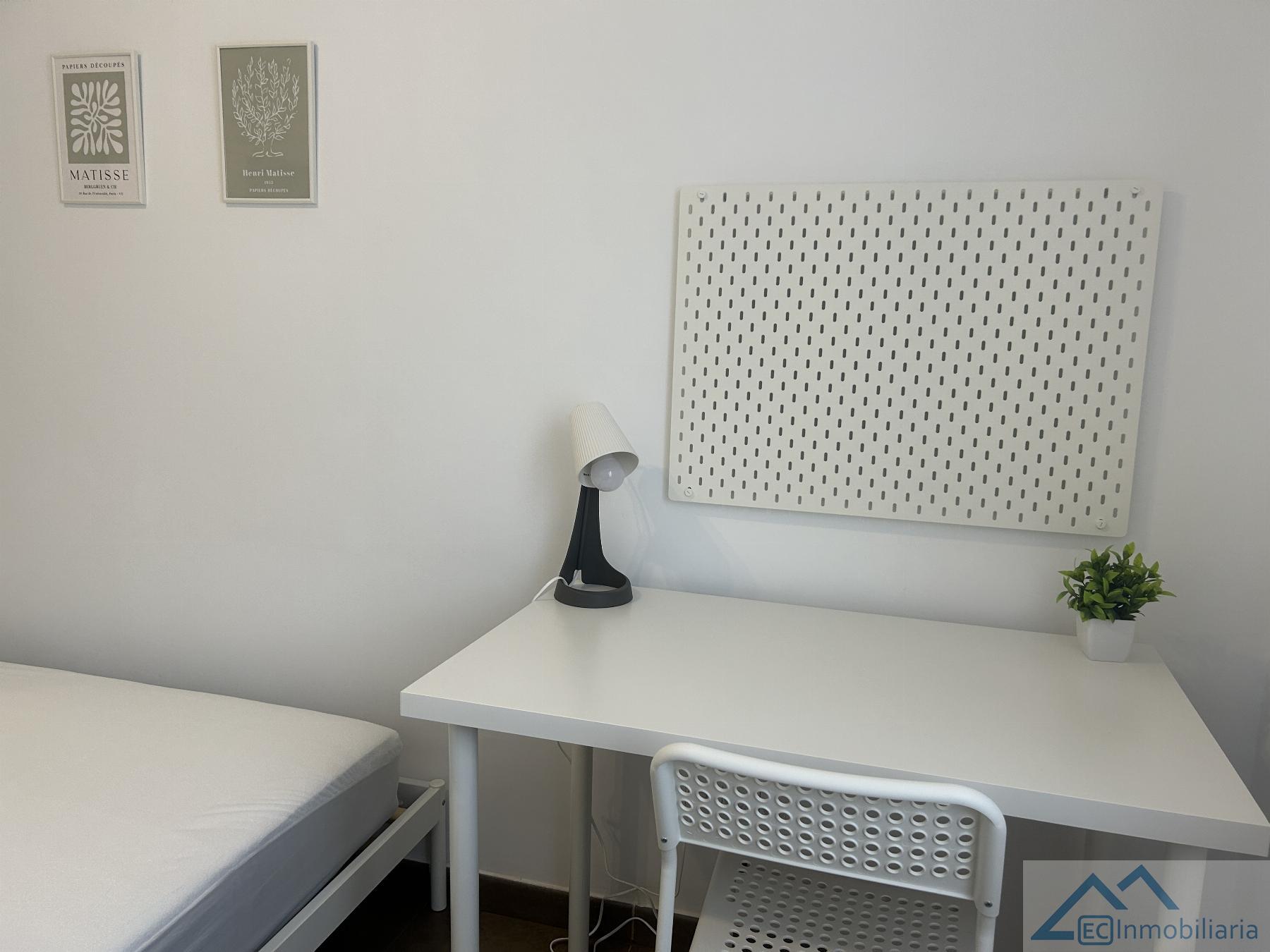 For rent of flat in Santander