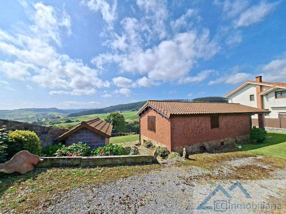 Venta de casa en Bareyo