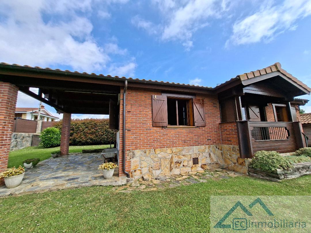 Venta de casa en Bareyo