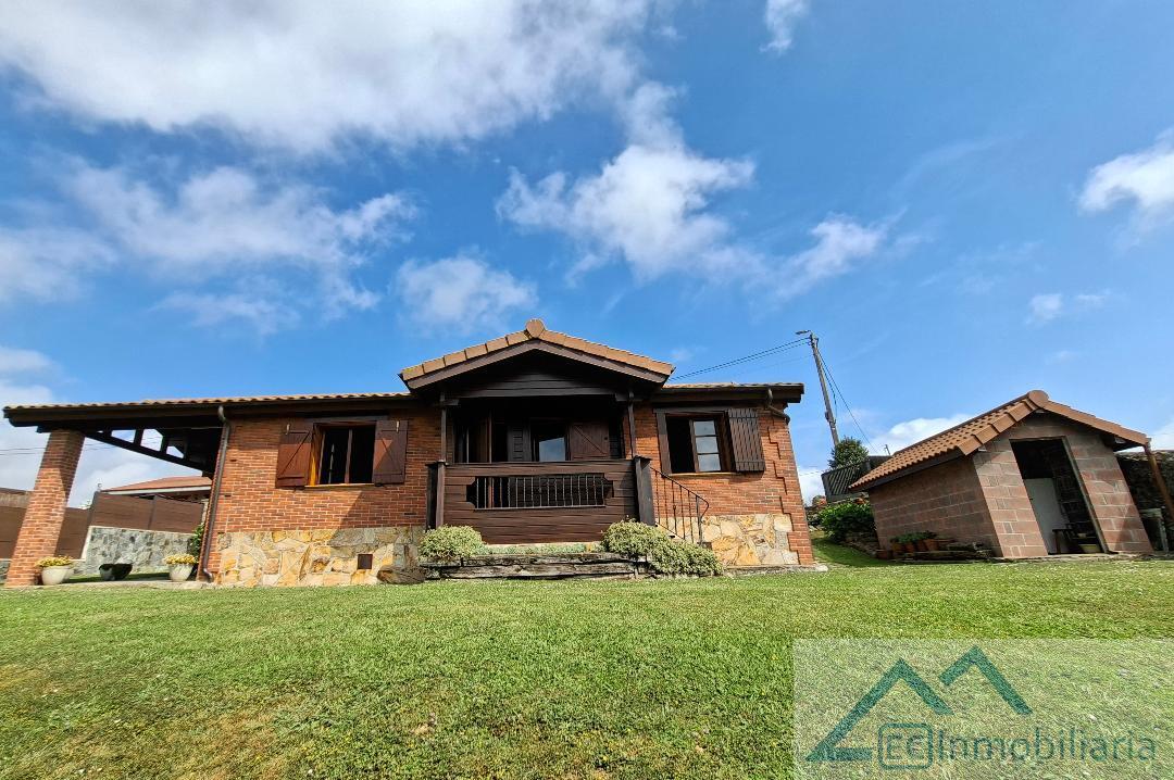 Venta de casa en Bareyo
