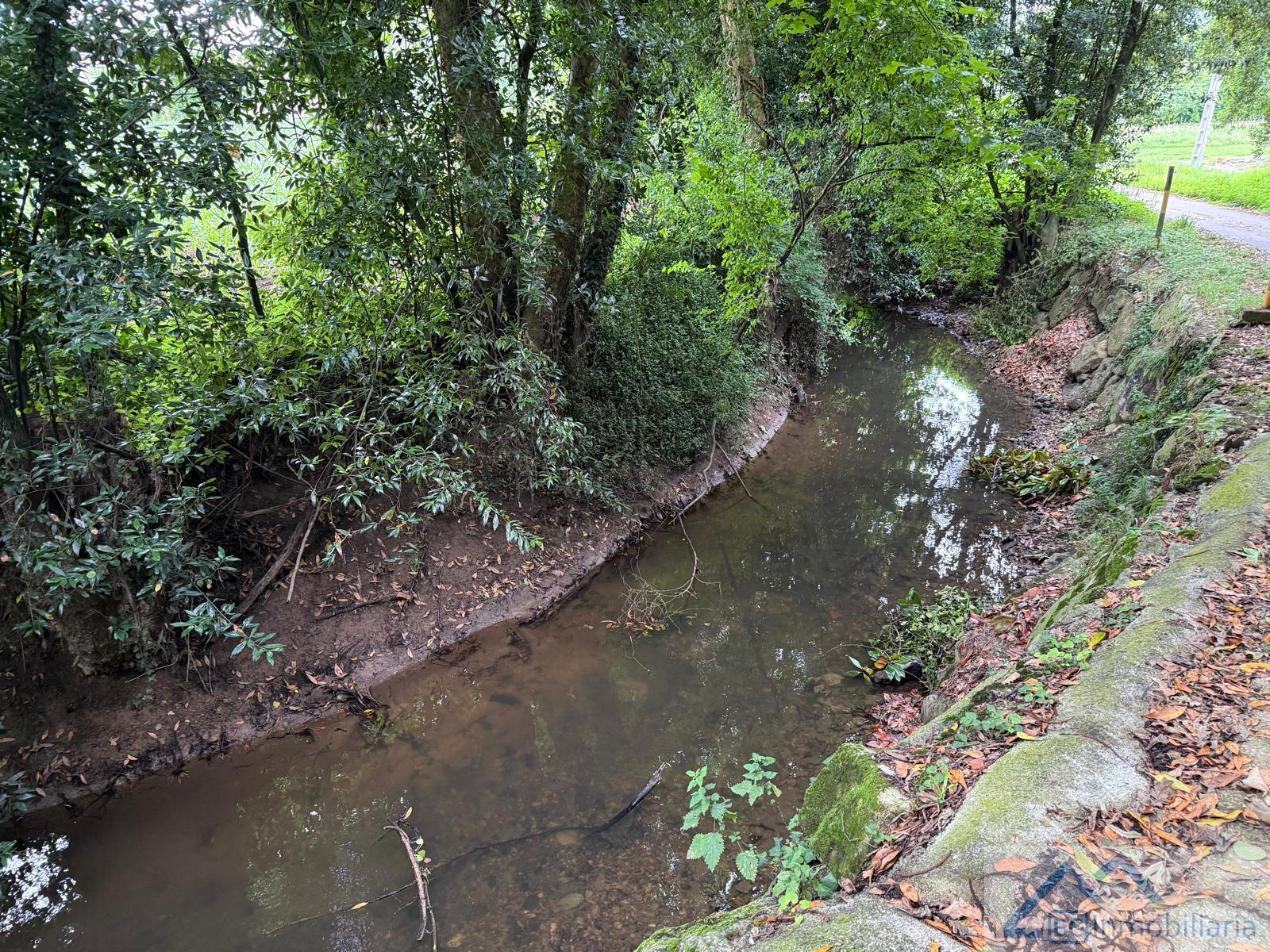 Alrededores