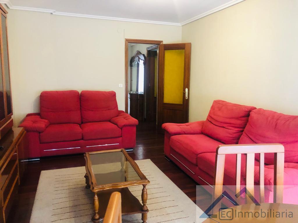 For rent of flat in Santander