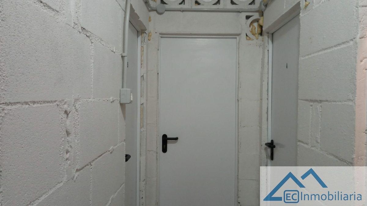 For sale of flat in Potes