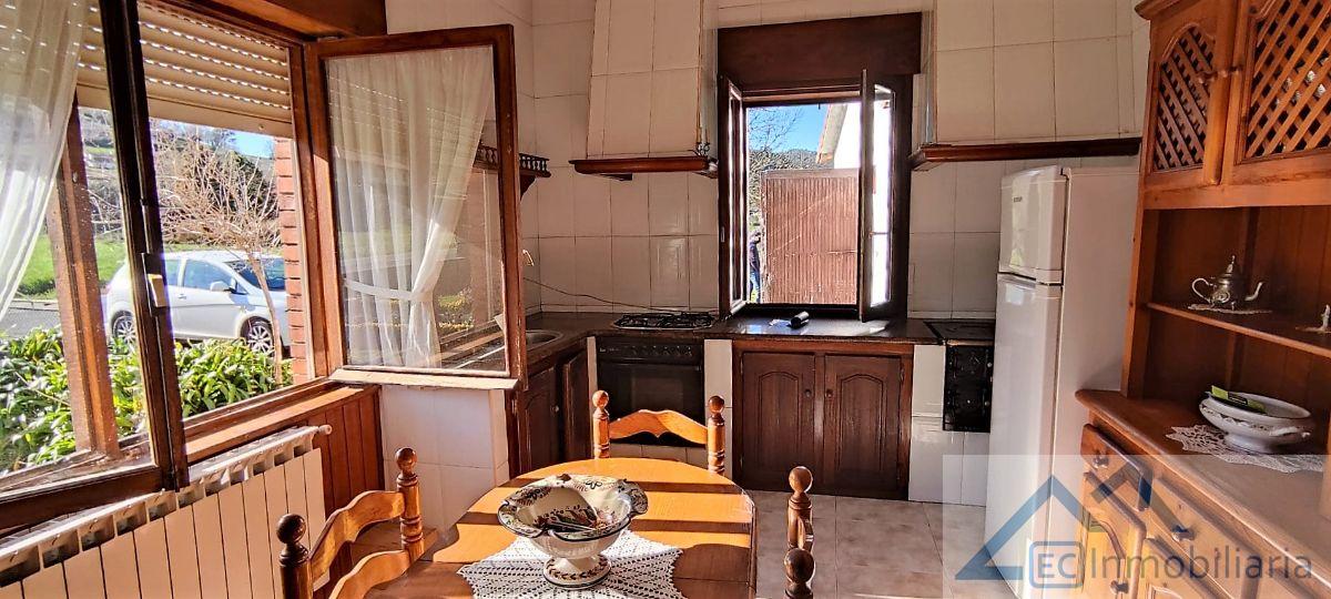 For sale of house in Puente Viesgo